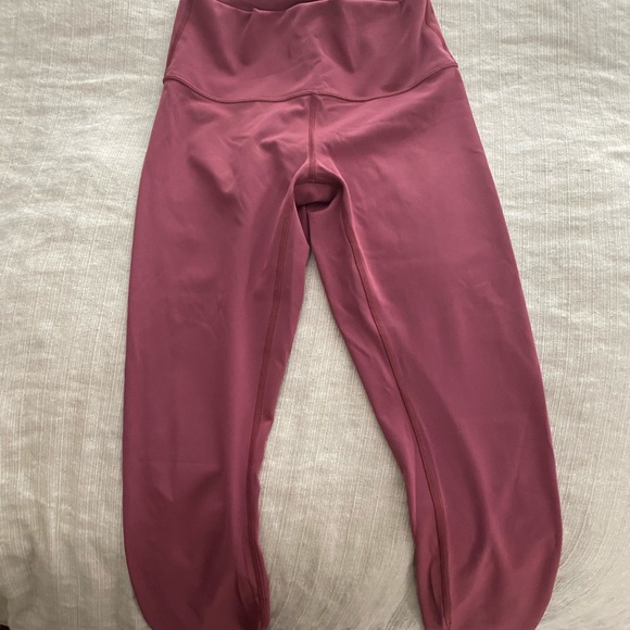 Lululemon Wunder Under 28in “Plumful” leggings - Picture 3 of 6